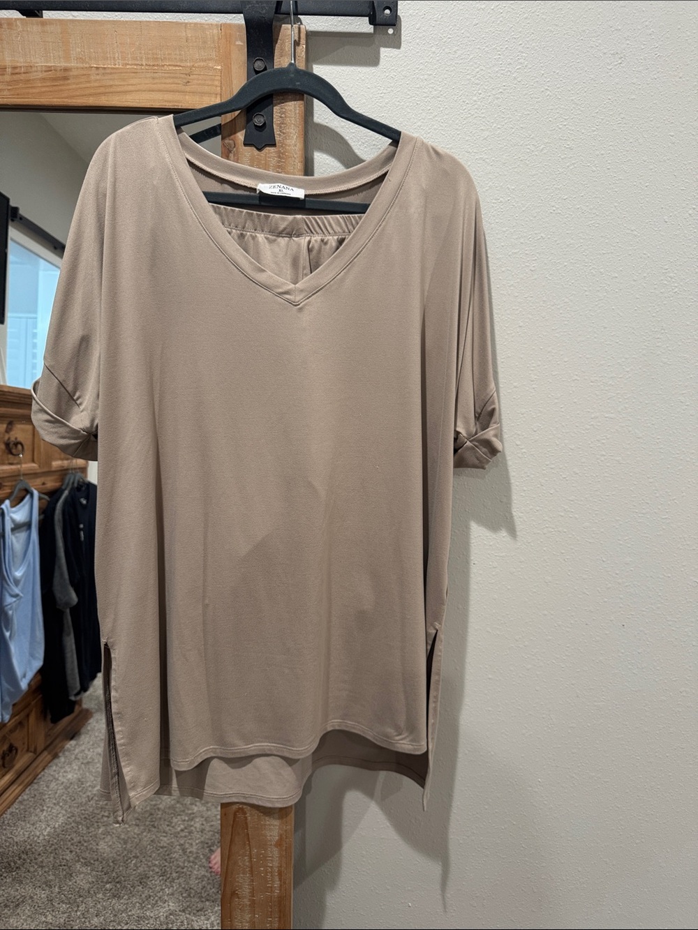 Relaxed V-Neck Women’s tunic and bike shorts set in Taupe